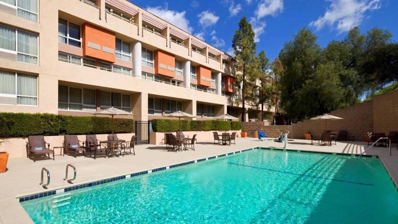 Sheraton Agoura Hills Hotel Bagian luar foto